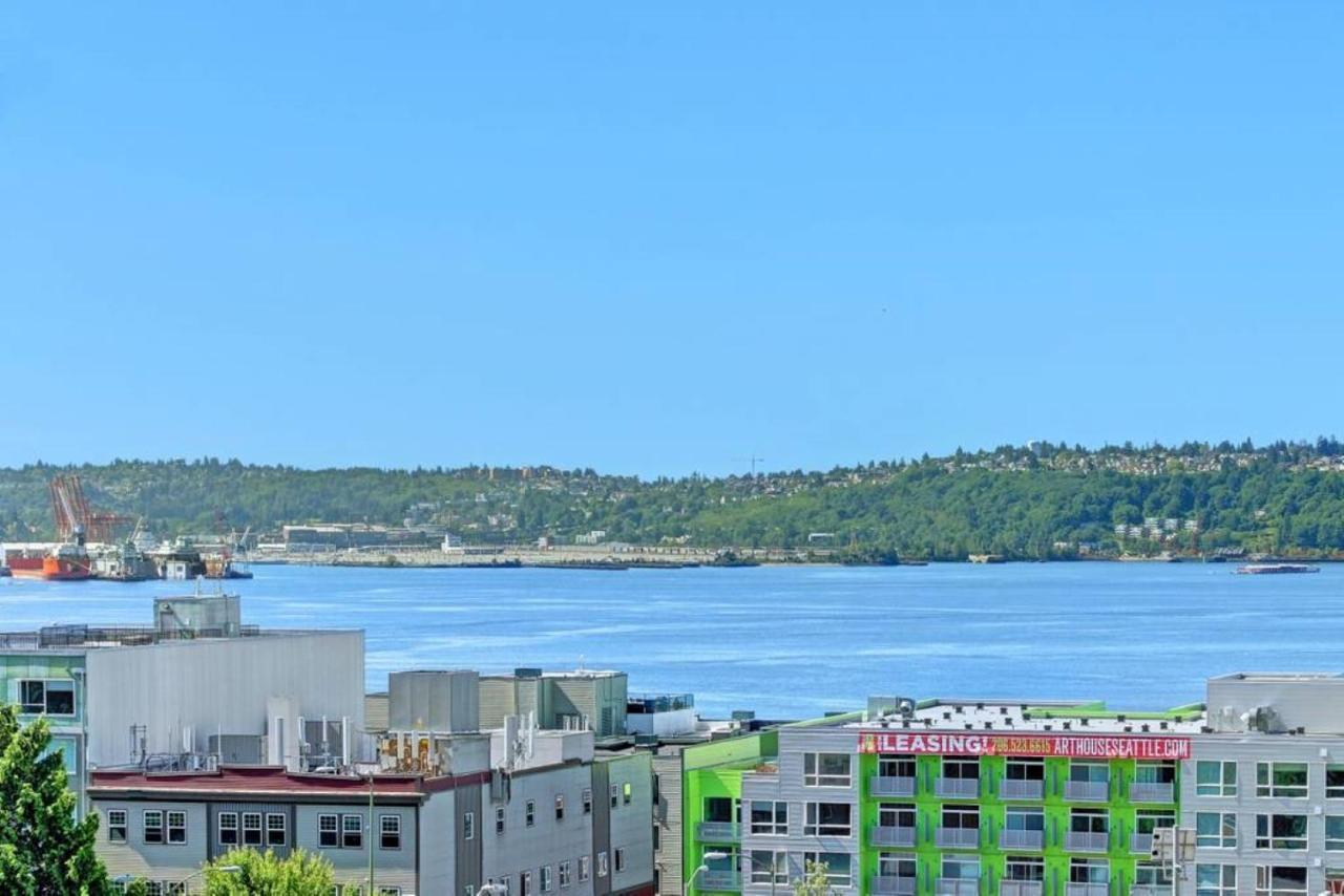City Water View Oasis With Pool & Gym Near Cruise In Heart Of Seattle Bagian luar foto