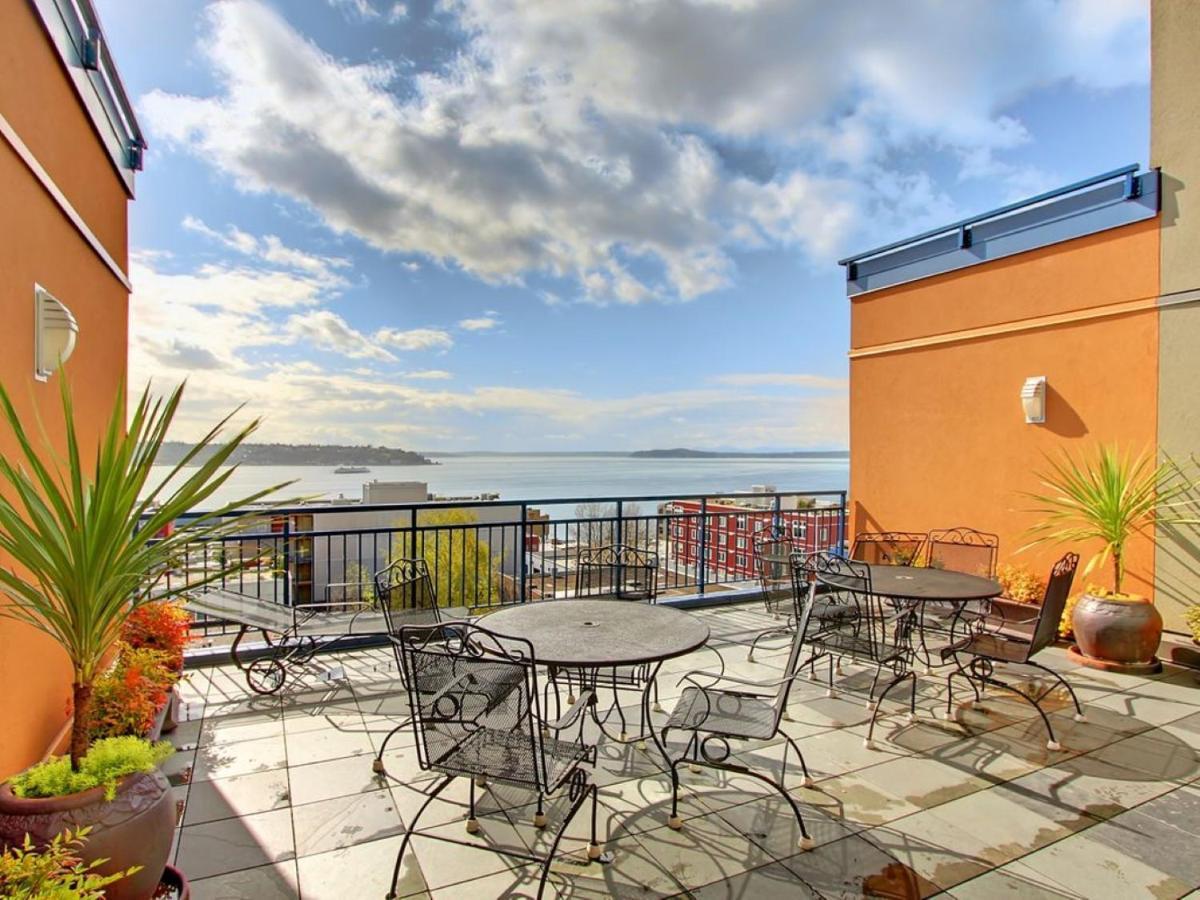 City Water View Oasis With Pool & Gym Near Cruise In Heart Of Seattle Bagian luar foto
